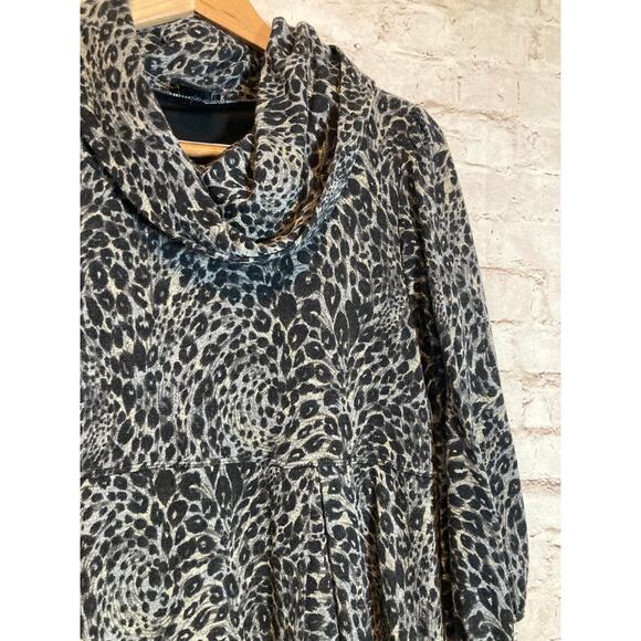 New Directions Sweater Dress Womens XL Gray Cheetah Leopard Cowl Neck Stretch - Picture 4 of 14